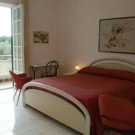 Giogaia Bed & Breakfast 3*